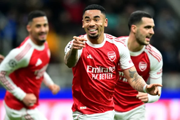 Gabriel Jesus scored twice as Arsenal beat Inter Milan 3-1 at the San Siro, sealing a place in the Champions League last 16