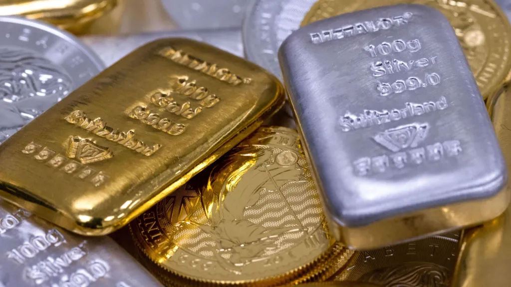 Gold and silver hit record highs as investors seek safe-haven assets following President Trump’s tariff threats against European nations