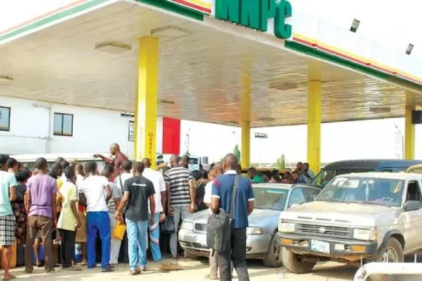 Global crude oil prices have climbed above $70 per barrel, raising fears of another petrol price increase in Nigeria and fresh pressure on households